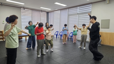 관련사진